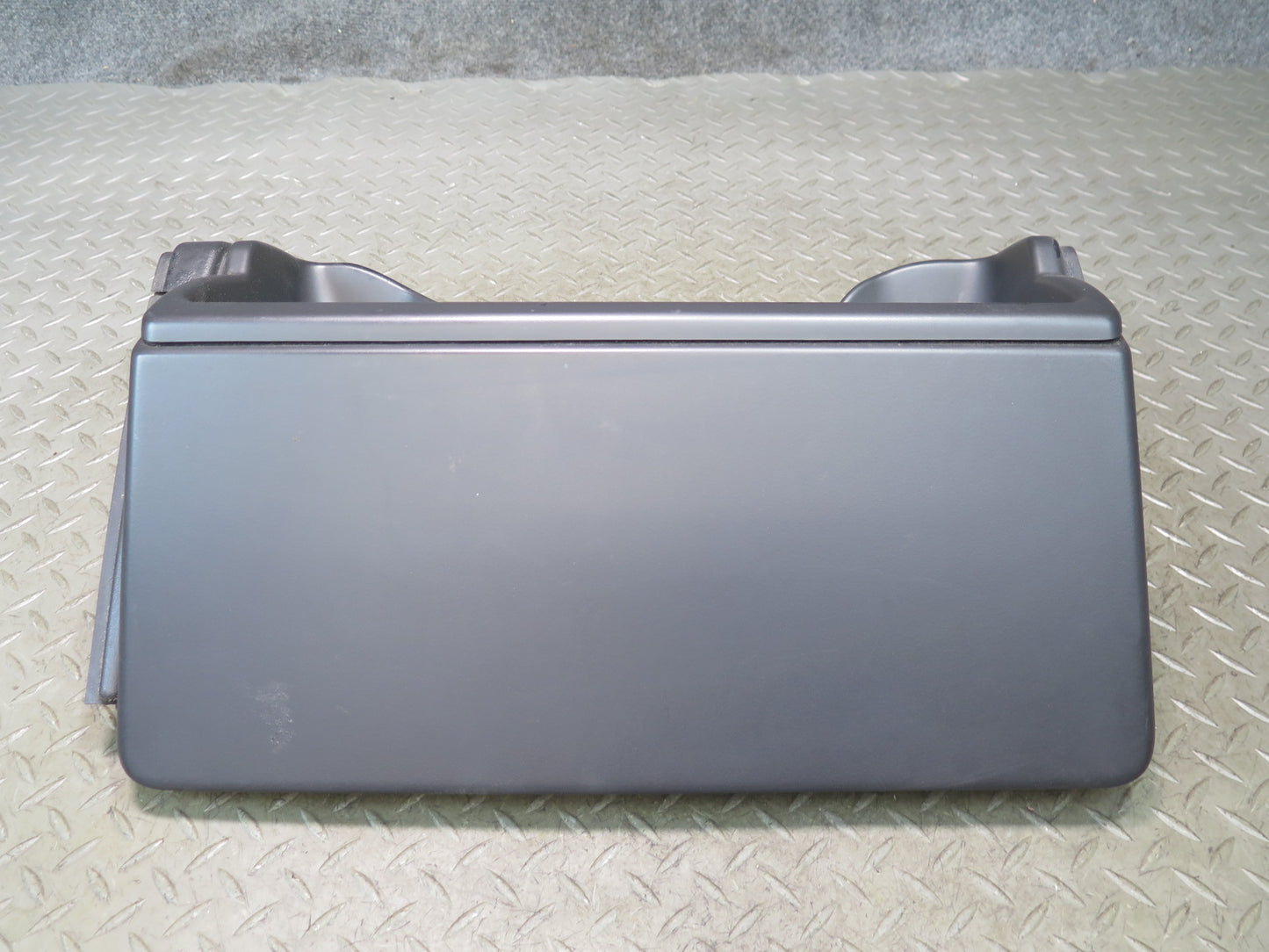 2003-2007 Hummer H2 Dash Instrument Cluster Speedometer Bezel Trim Panel