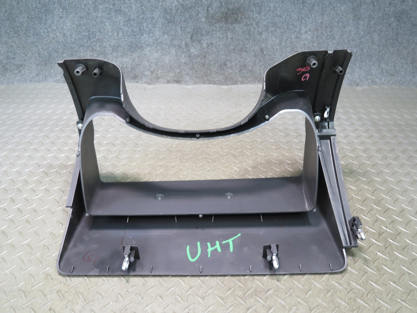 2003-2007 Hummer H2 Dash Instrument Cluster Speedometer Bezel Trim Panel
