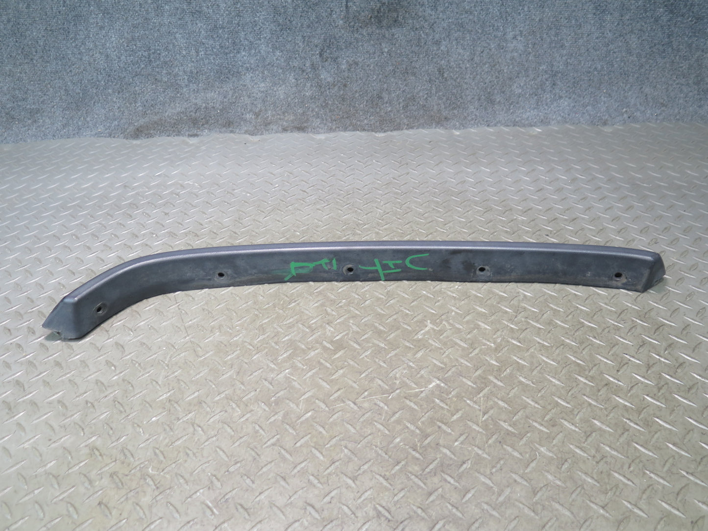2003-2009 Hummer H2 Front Left & Right Upper Fender Flare Wheel Arch Molding Set
