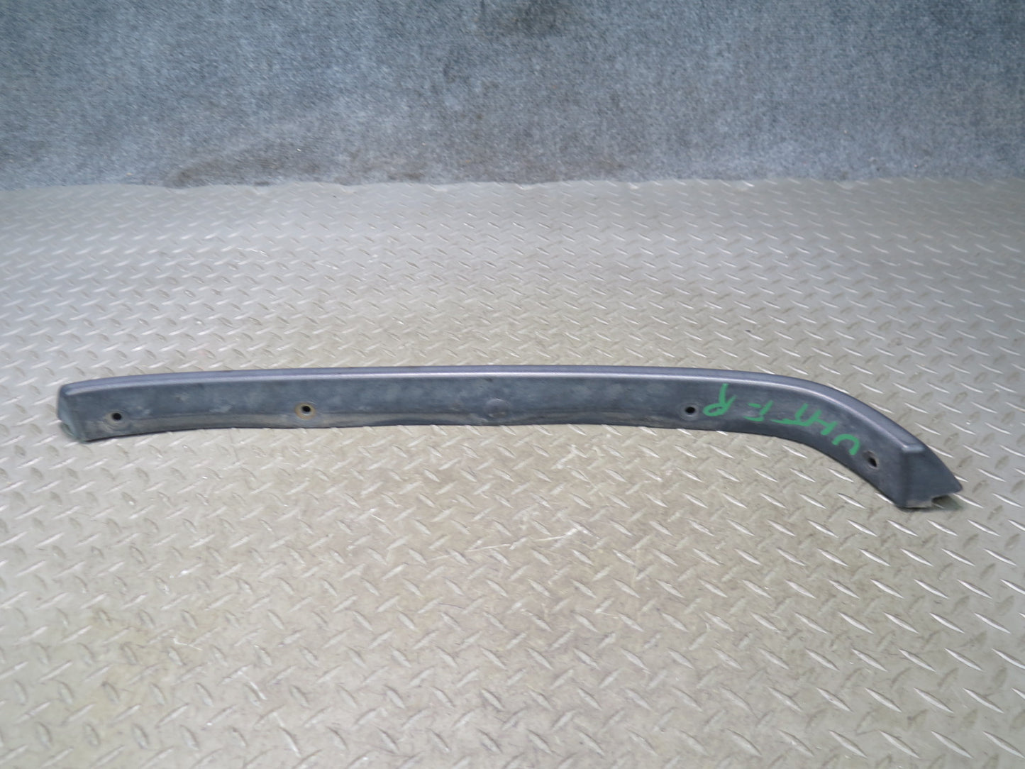 2003-2009 Hummer H2 Front Left & Right Upper Fender Flare Wheel Arch Molding Set