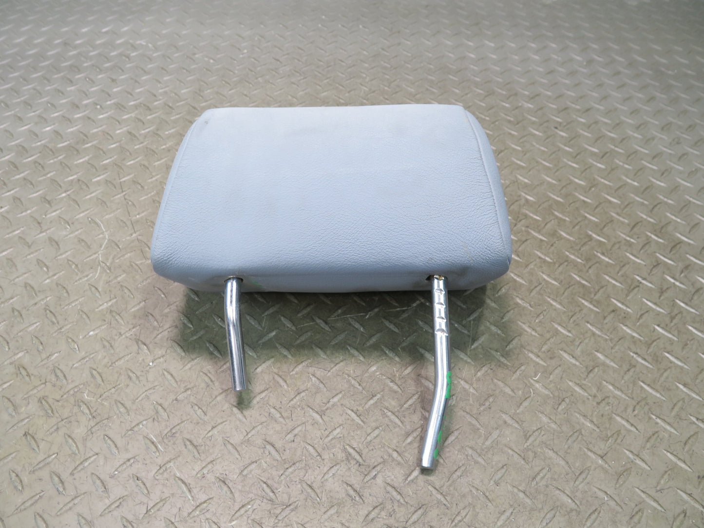 97-03 BMW E39 540i Sedan Rear Left Right Center Leather Headrest Set Gray OEM