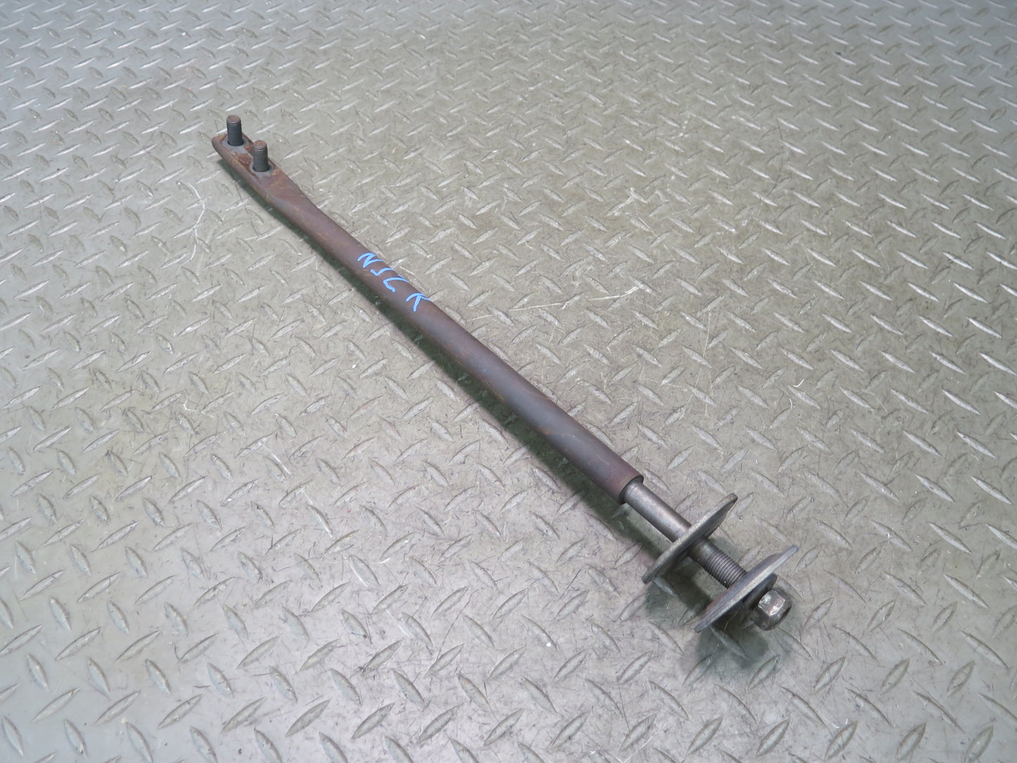 84-89 Nissan Z31 300ZX NA Front Left or Right Torsion Rod Arm Bar
