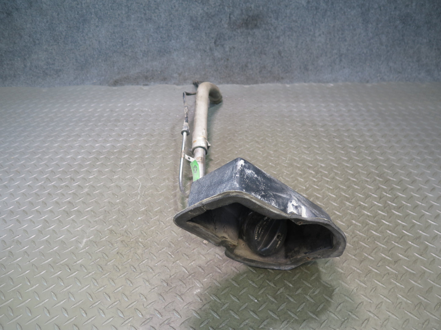 04-08 Dodge RAM 1500 DR Fuel Tank Filler Neck Tube Line Assembly 52102142AE