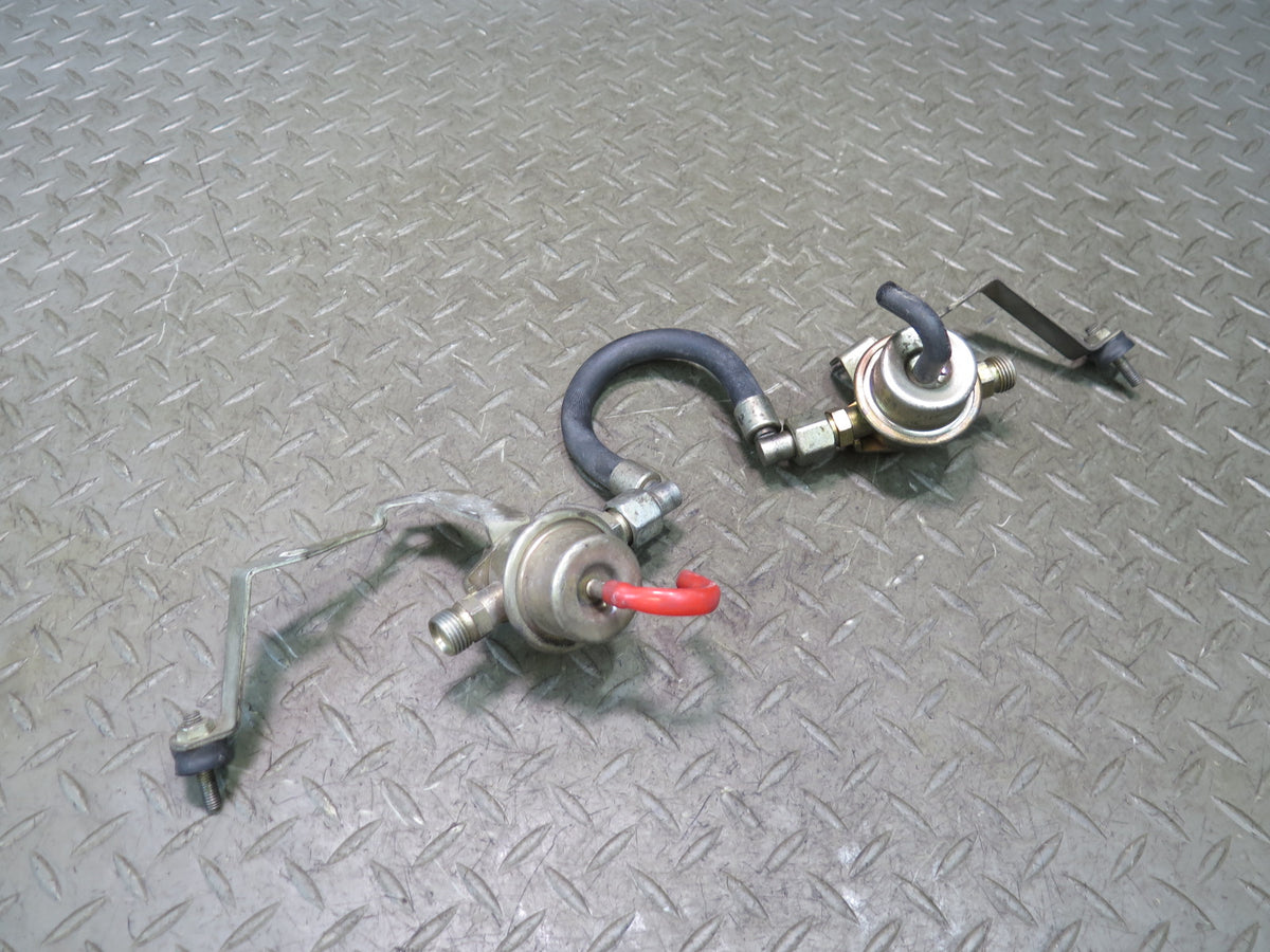 2014-2016 Porsche Panamera 970 3.0L Engine Fuel Pressure Regulator Assembly