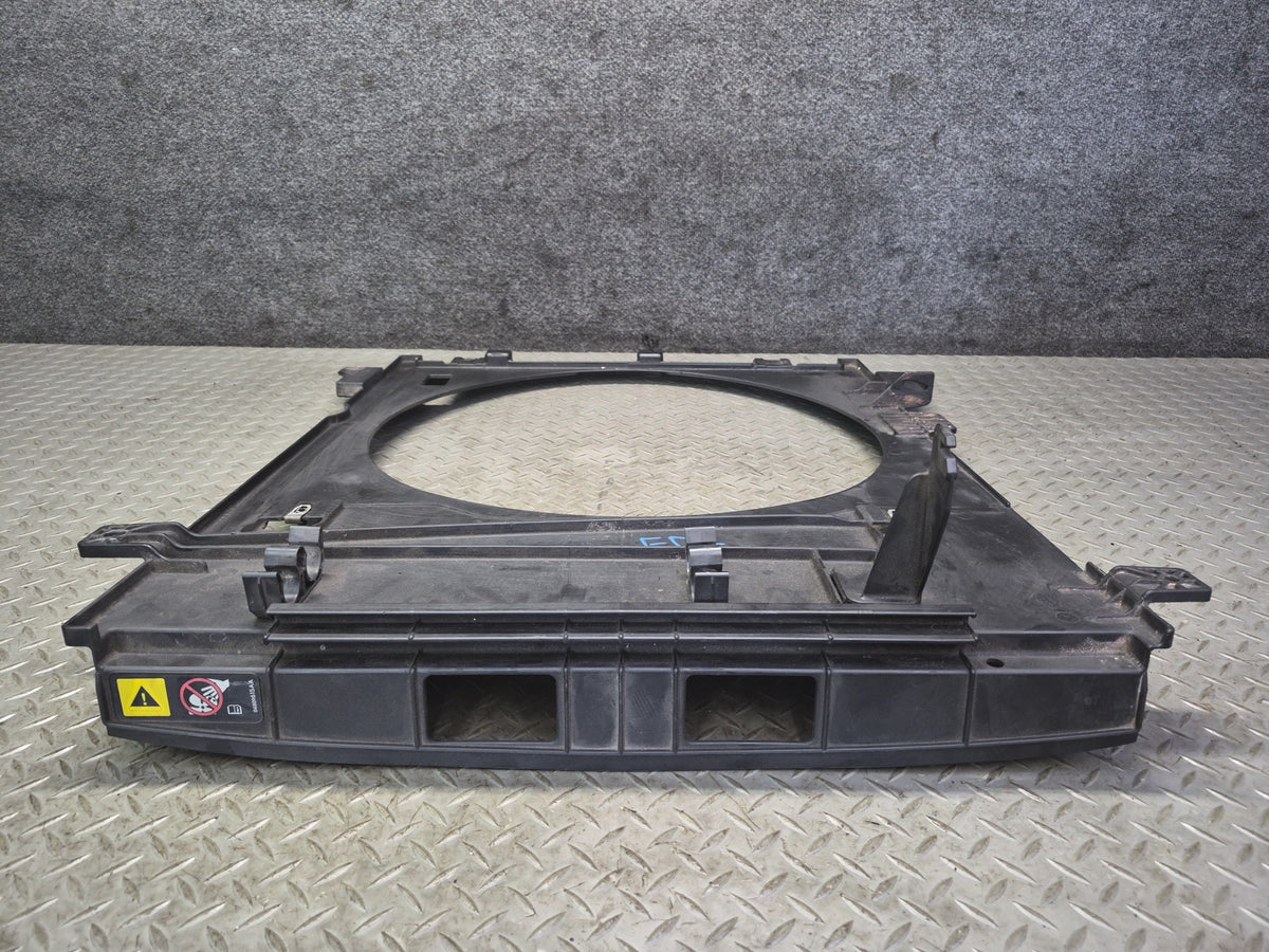 05-06 Dodge RAM SRT10 DR Engine Cooling Fan Motor Shroud 24042125 OEM