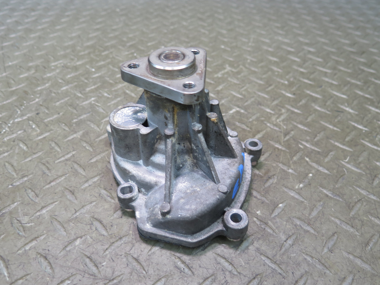 2014-2016 Porsche Panamera 970 3.0L Engine Coolant Water Pump