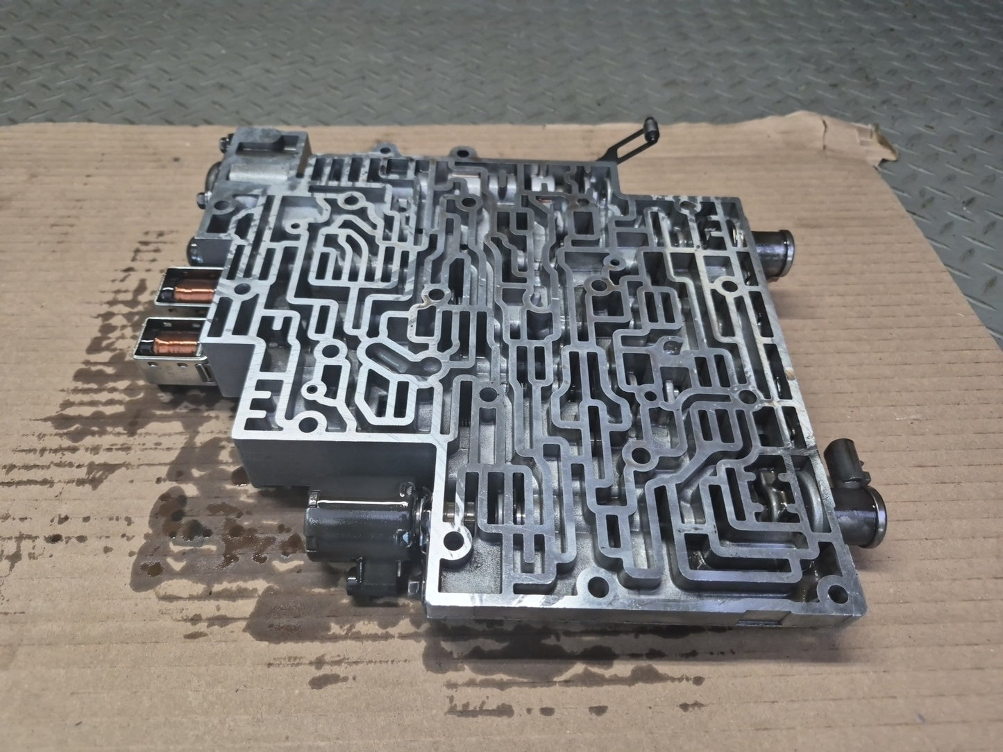 2003-2007 Hummer H2 4L65E Automatic Transmission Valve Body Mechatronic