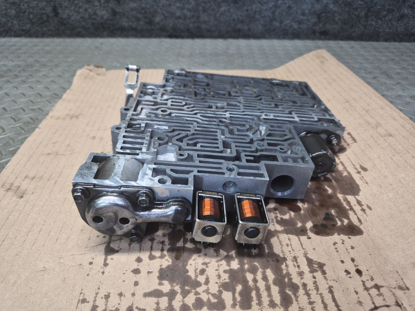 2003-2007 Hummer H2 4L65E Automatic Transmission Valve Body Mechatronic