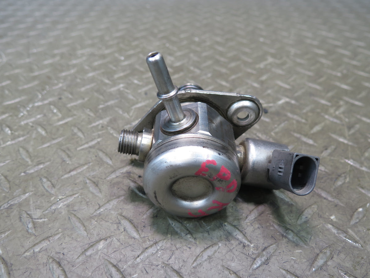 2014-2016 Porsche Panamera 970 3.0L Engine High Pressure Fuel Pump