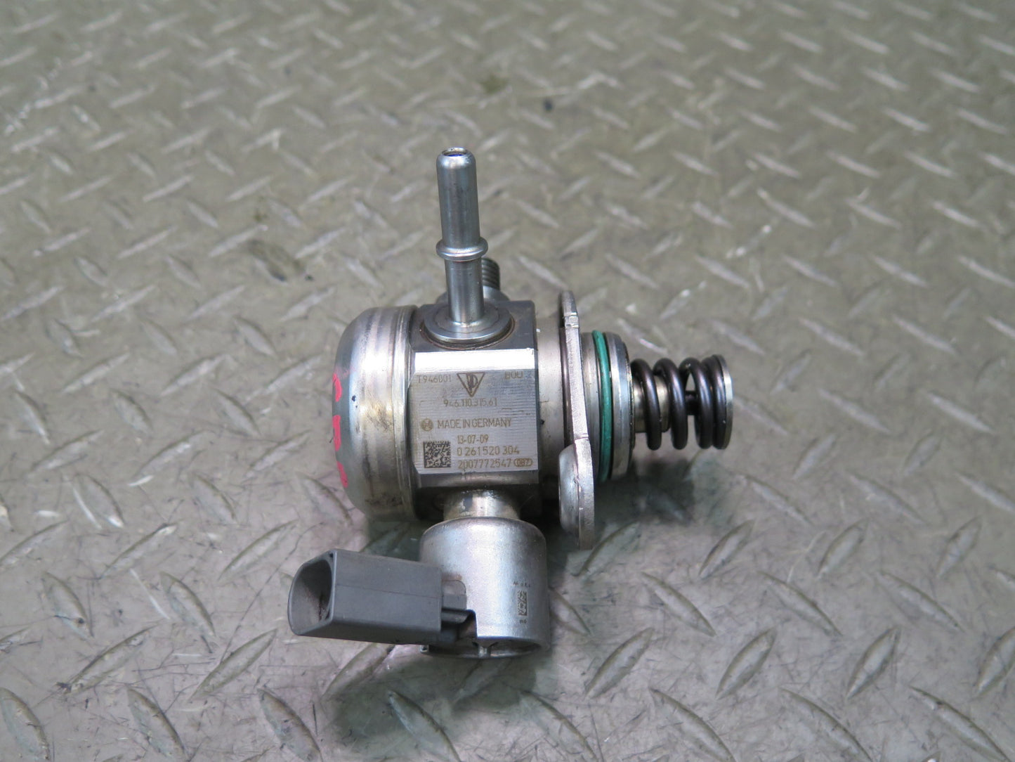 2014-2016 Porsche Panamera 970 3.0L Engine High Pressure Fuel Pump