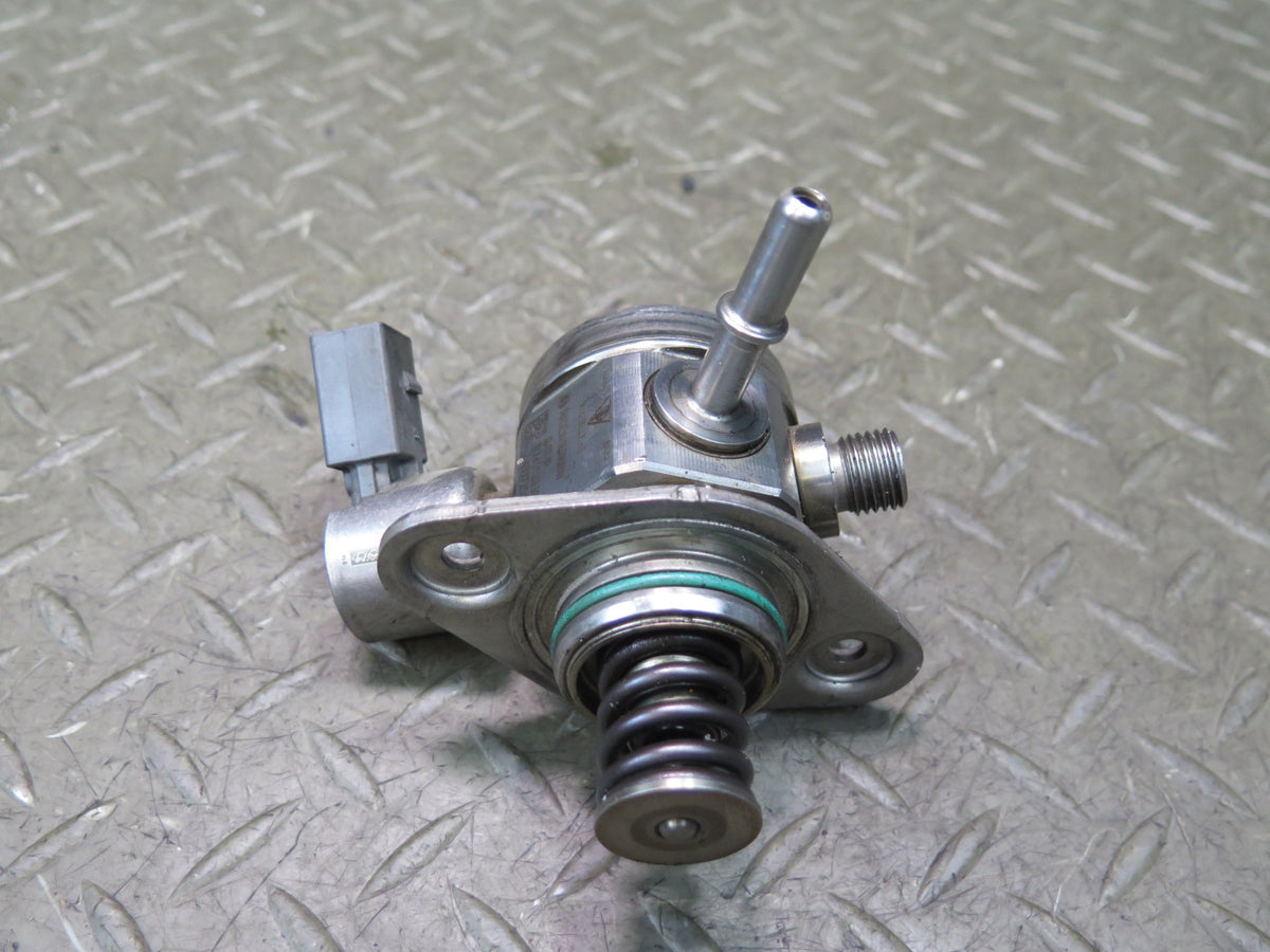 2014-2016 Porsche Panamera 970 3.0L Engine High Pressure Fuel Pump
