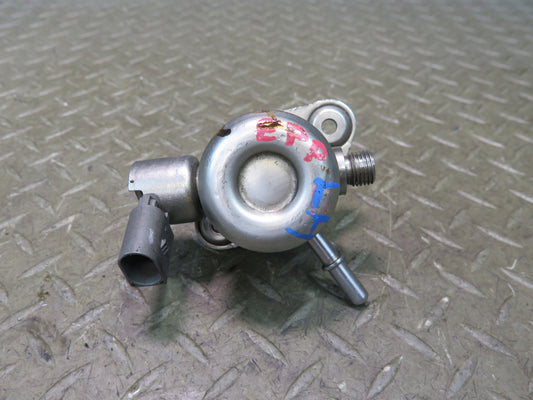 2014-2016 Porsche Panamera 970 3.0L Engine Left Side High Pressure Fuel Pump