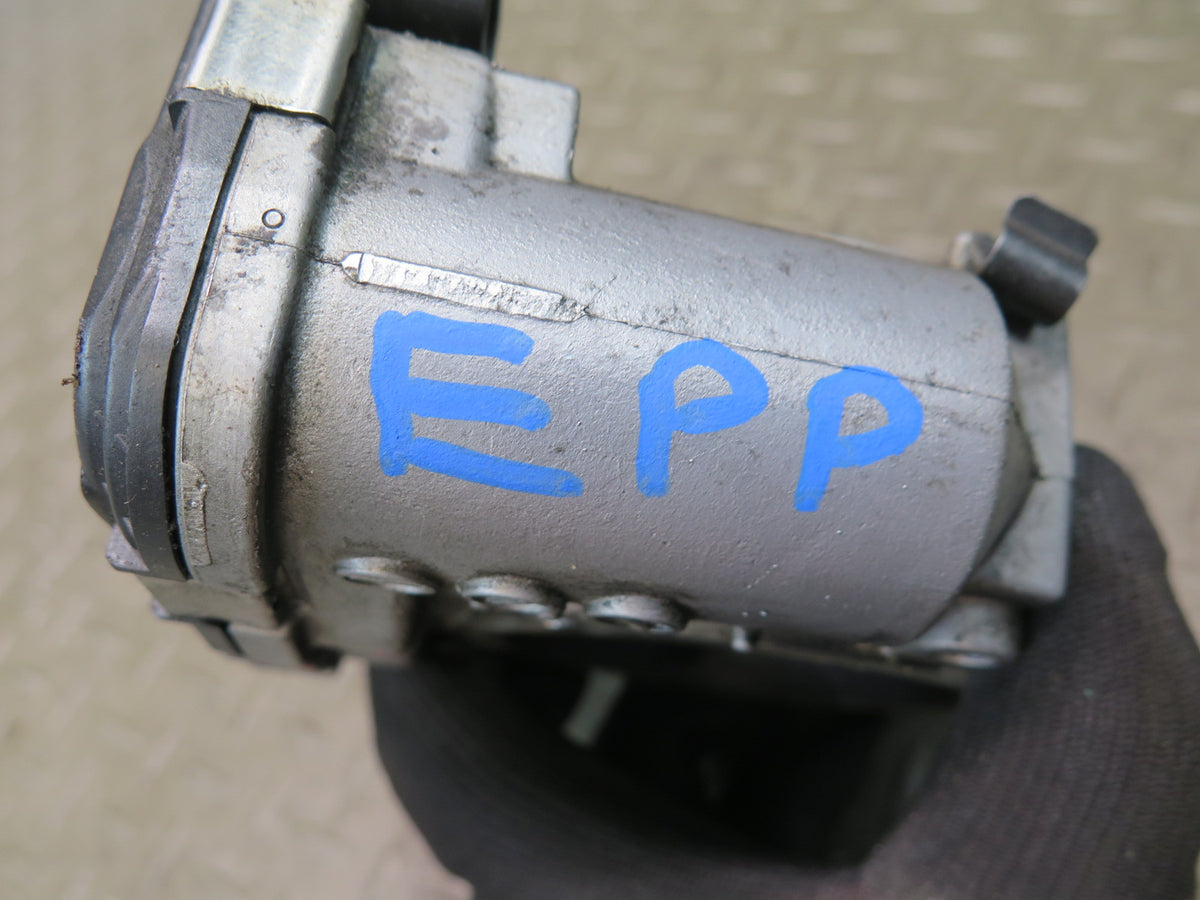 2014-2016 Porsche Panamera 970 3.0L Engine Motor Throttle Body Assembly