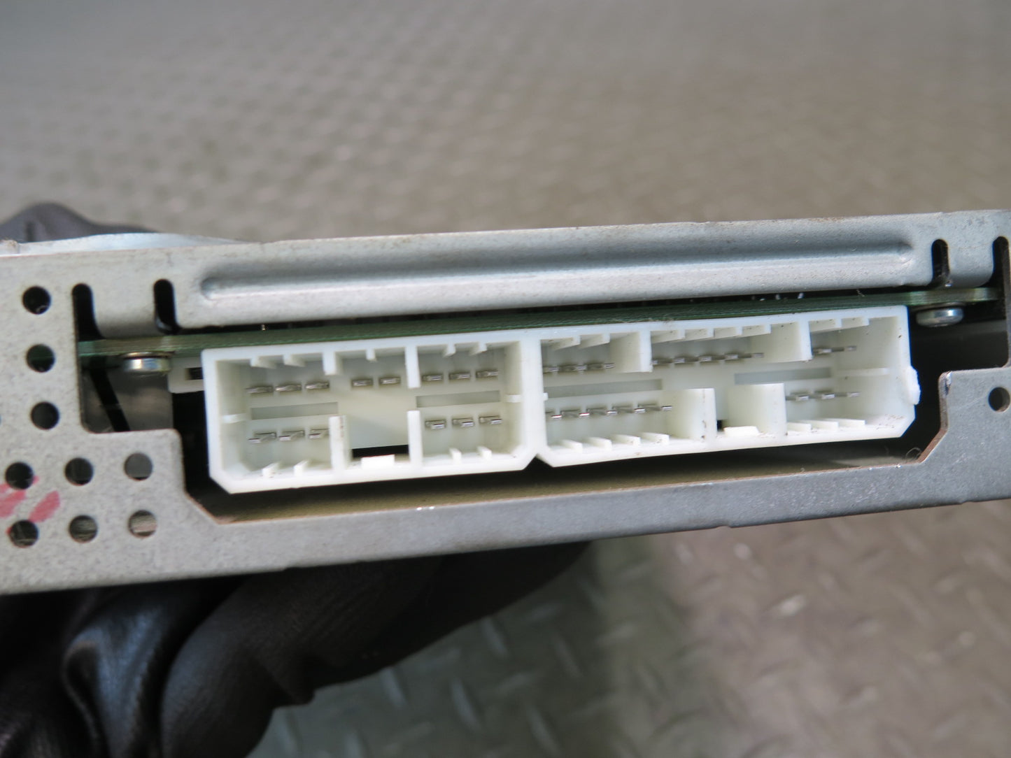 2005 Dodge RAM 1500 DR Infinity Radio Audio Amplifier AMP 56043295AF OEM