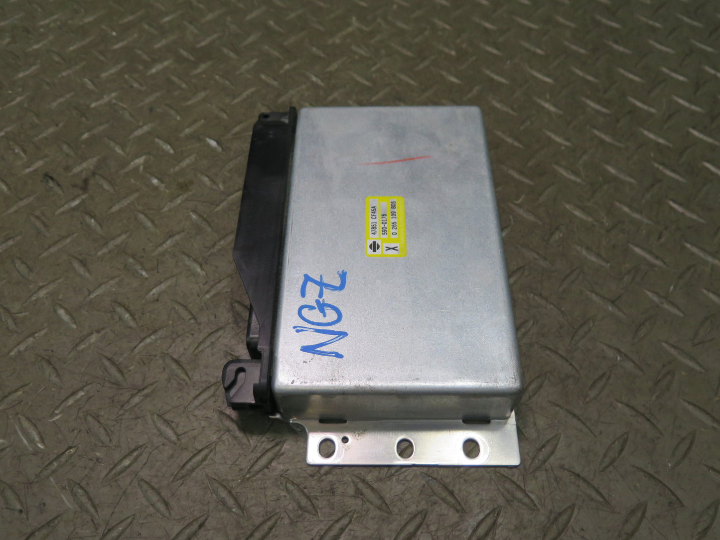 2006 Nissan 350Z Z33 Convertible M/T Anti Lock Brake ABS Control Module OEM