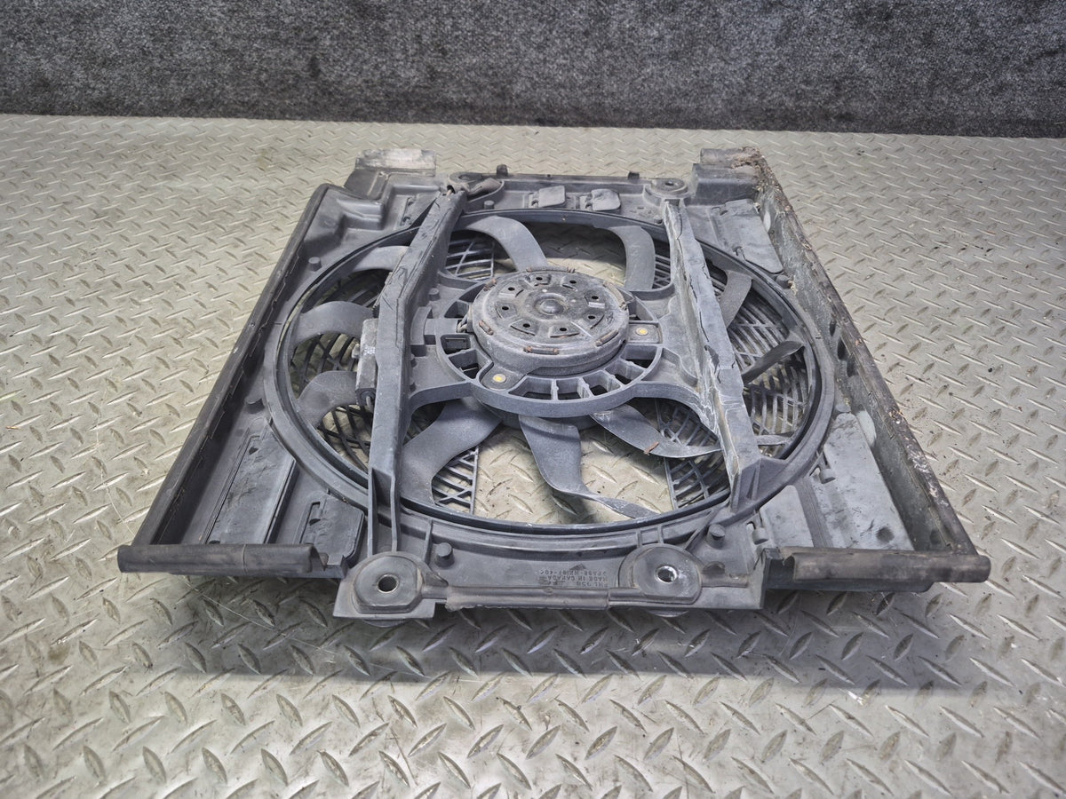 97-98 BMW E39 540i A/C Condenser Auxiliary Pusher Cooling Fan 8370993 OEM