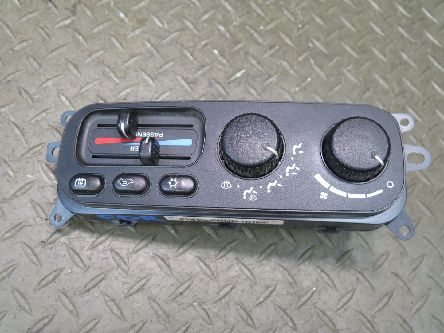02-05 Dodge RAM 1500 DR A/C Heater Climate Control Switch Panel OEM