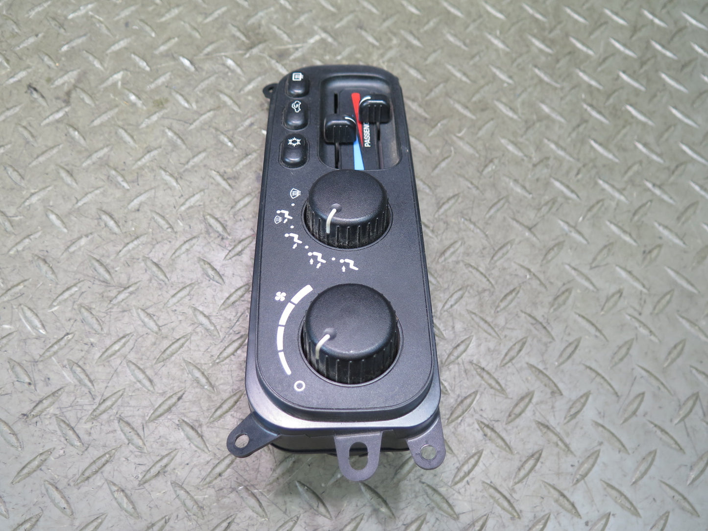 02-05 Dodge RAM 1500 DR A/C Heater Climate Control Switch Panel OEM