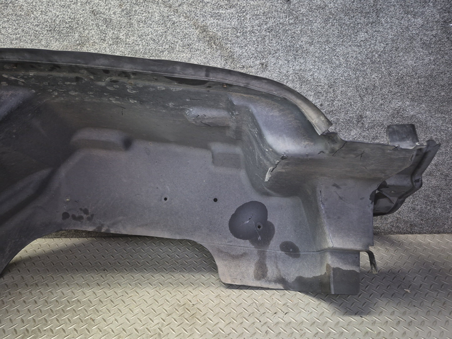 2003-2009 Hummer H2 Front Right Wheel Fender Liner Splash Guard Shield 15193457