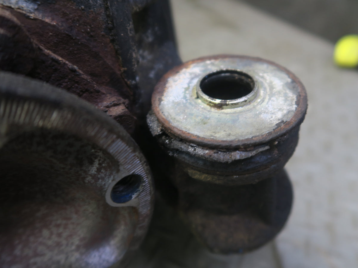 86-91 Mercedes W126 560SEC 560SEL Rear Differential Carrier LSD 2.47 Ratio OEM