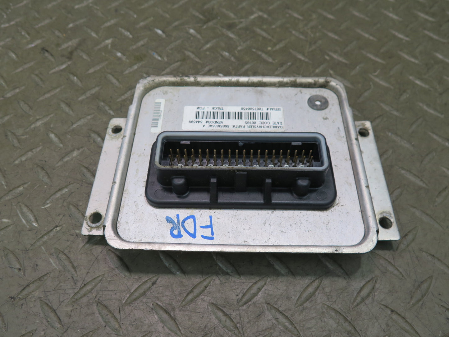 02-05 Dodge RAM 1500 DR Front BCM BCU Body Control Module Unit 56051036AE