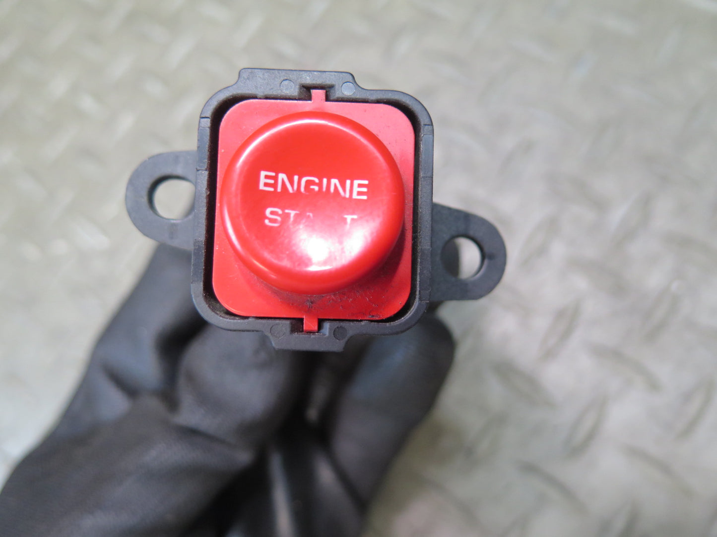 05-06 Dodge RAM SRT10 DR Engine Start Stop Button Switch 05029463AA OEM