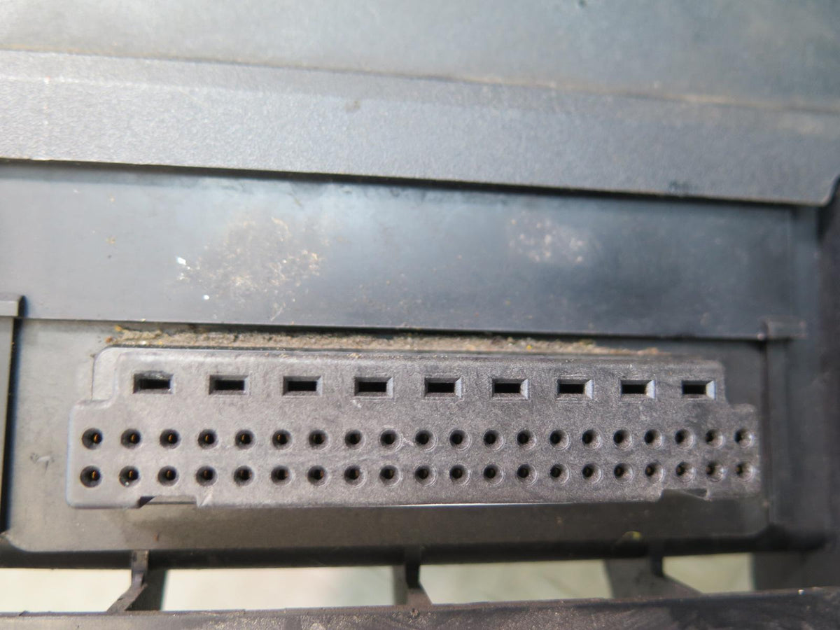 2005 Dodge RAM SRT10 DR Engine Bay Fuse Relay Box Module 56049696AC OEM