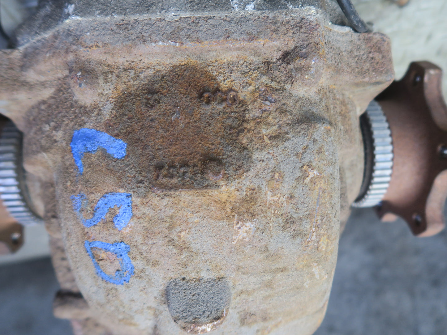 11-14 Nissan Z34 370Z A/T LSD Rear Differential Carrier 3.357 Ratio 72K OEM