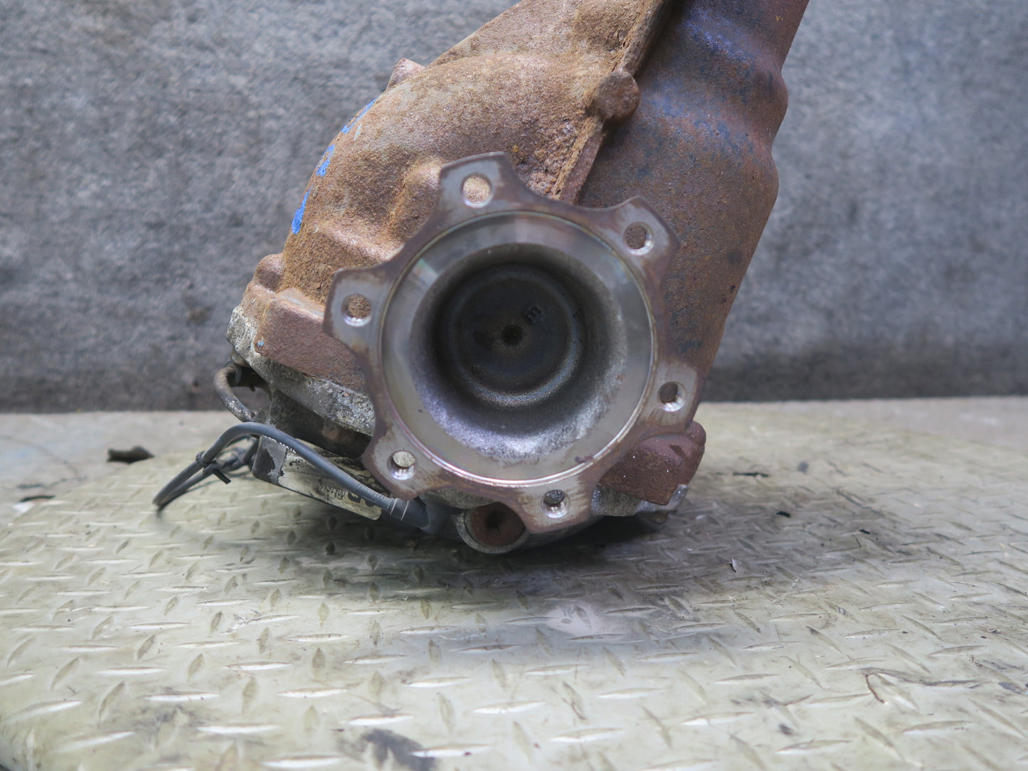 11-14 Nissan Z34 370Z A/T LSD Rear Differential Carrier 3.357 Ratio 72K OEM