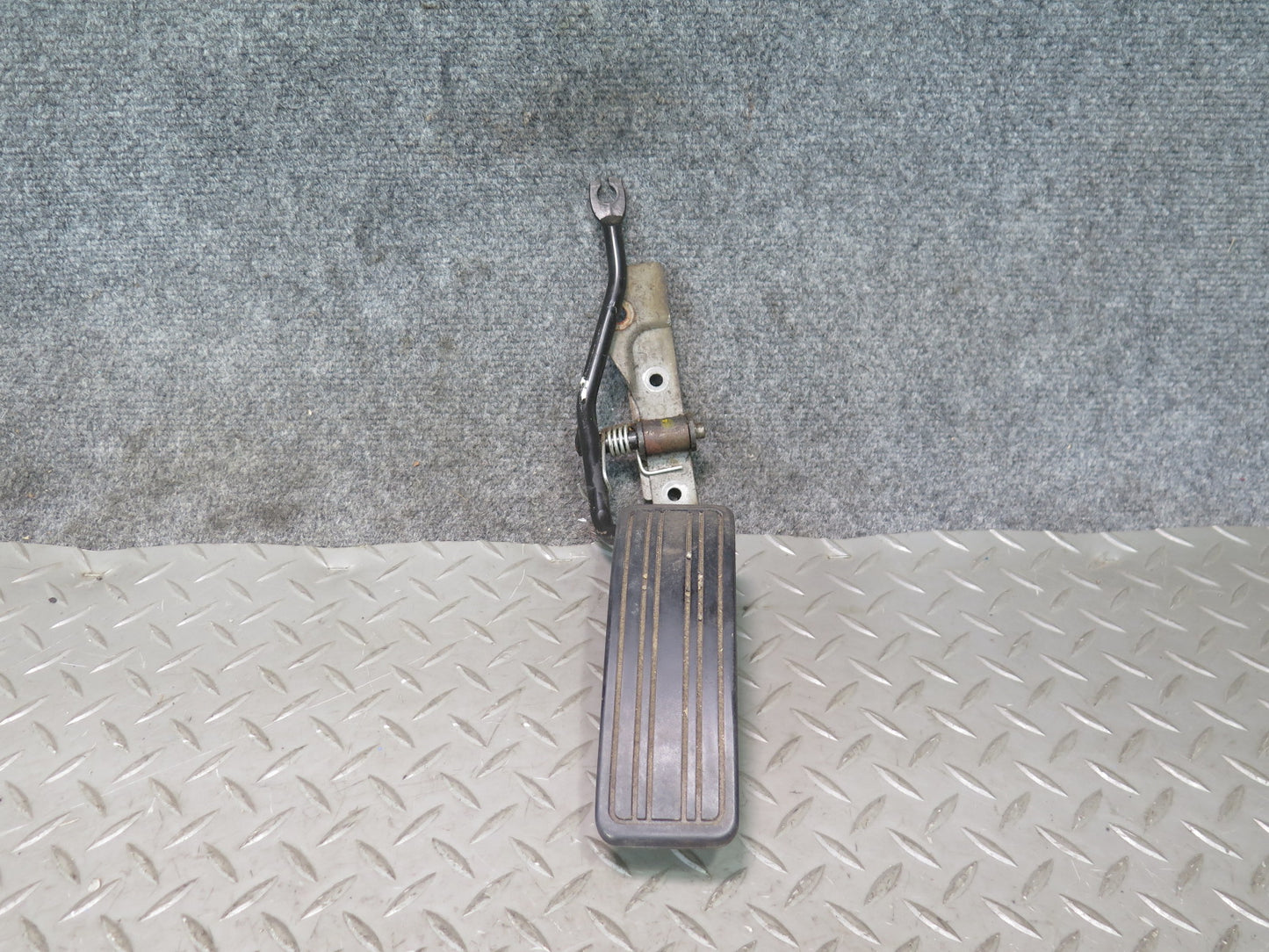 84-89 Nissan Z31 300ZX M/T Gas Brake Stop Clutch Pedal Set of 3 OEM