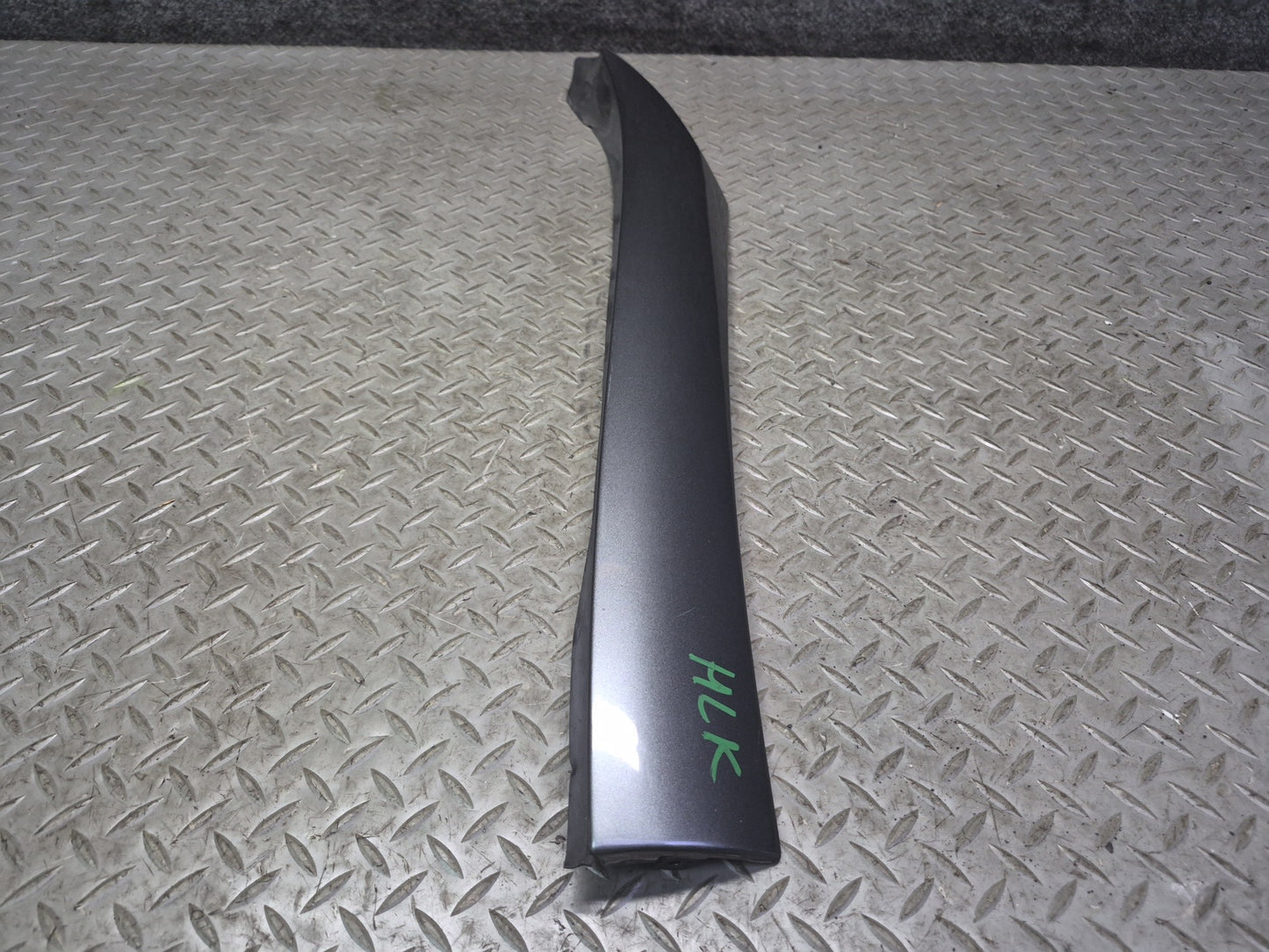 05-11 Mercedes R171 Slk-class Set of 2 Front Exterior A Pillar Trim Molding OEM