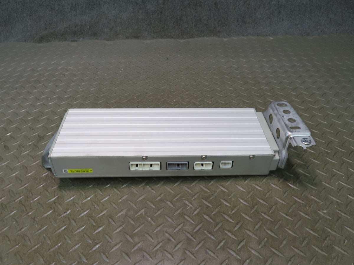 10-12 Lexus UVF46L LS600h Mark Levinson Audio Amplifier AMP 86280-0W710 OEM