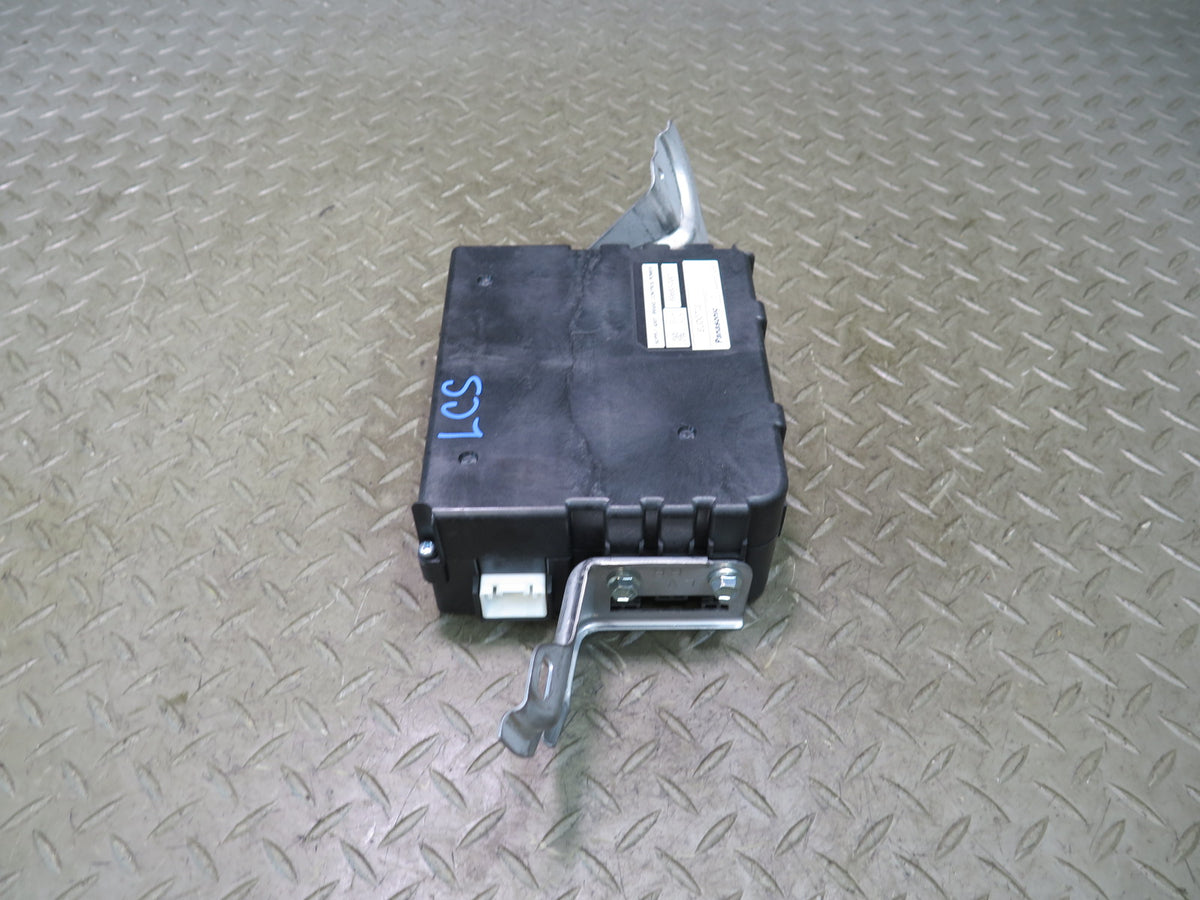 08-16 Lexus UVF46L LS600h LS460 Power Brake Supply Control Module OEM