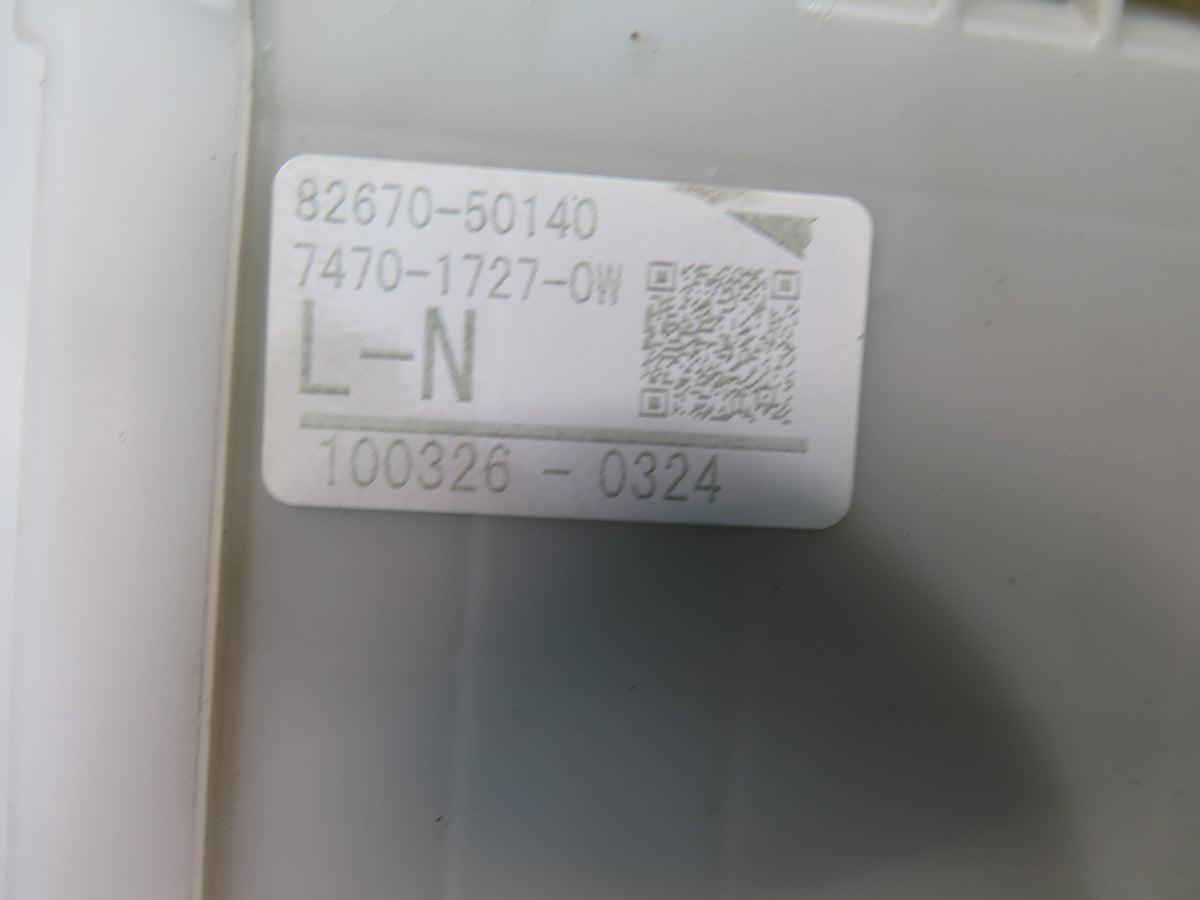 09-11 Lexus UVF46L LS600h Junction Fuse Relay Box Module 82670-50140 OEM