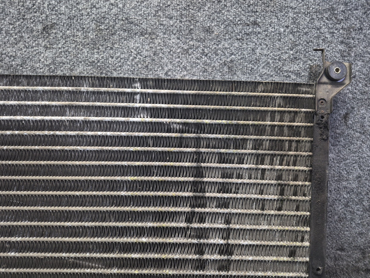 84-89 Nissan Z31 300ZX A/C Air Condition Condenser 92110-20P10 OEM