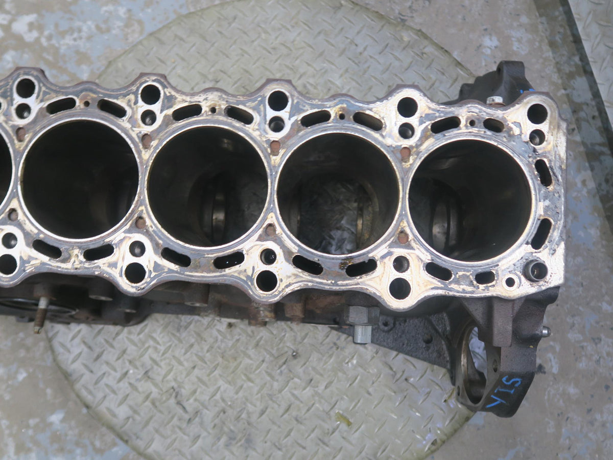 01-05 Lexus JCE10L IS300 2JZGE Engine Motor Cylinder Block 130k Miles OEM