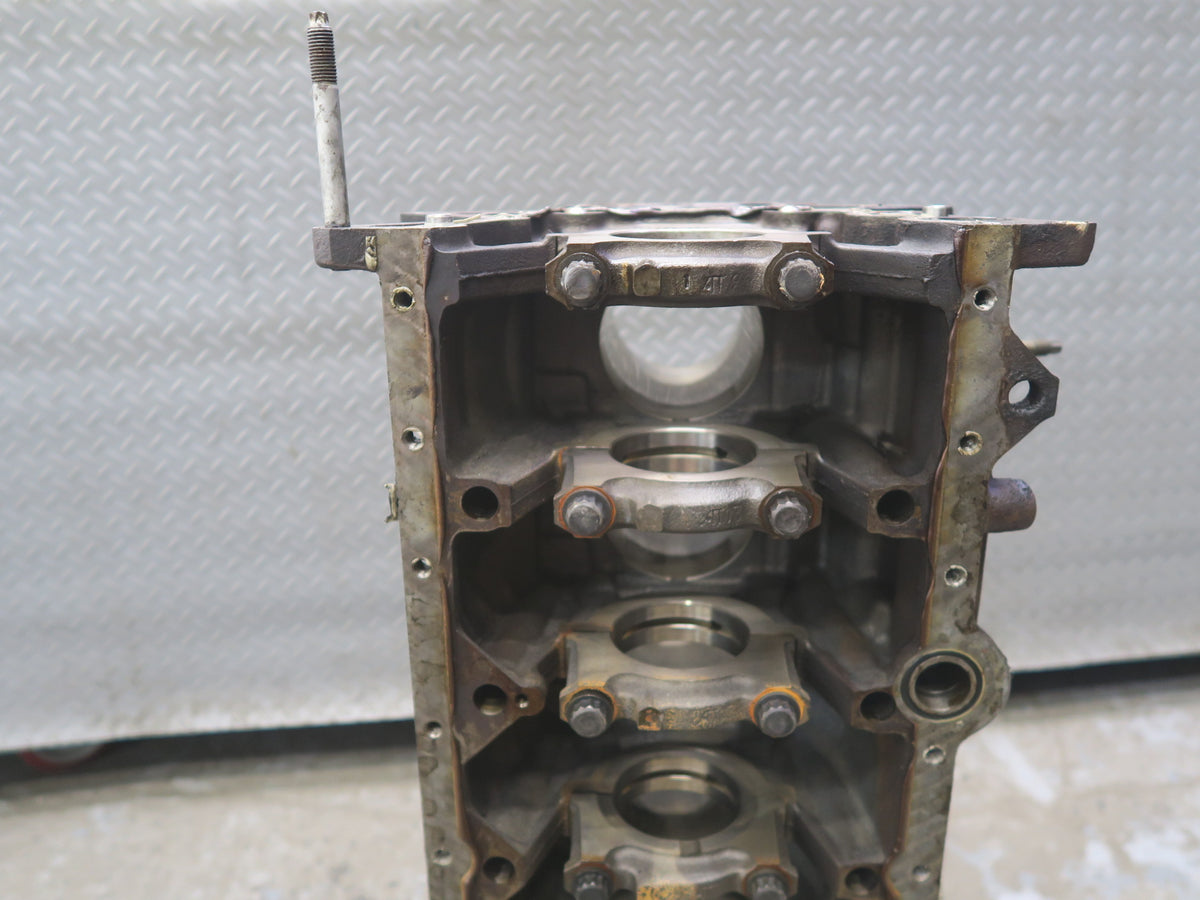 01-05 Lexus JCE10L IS300 2JZGE Engine Motor Cylinder Block 130k Miles OEM