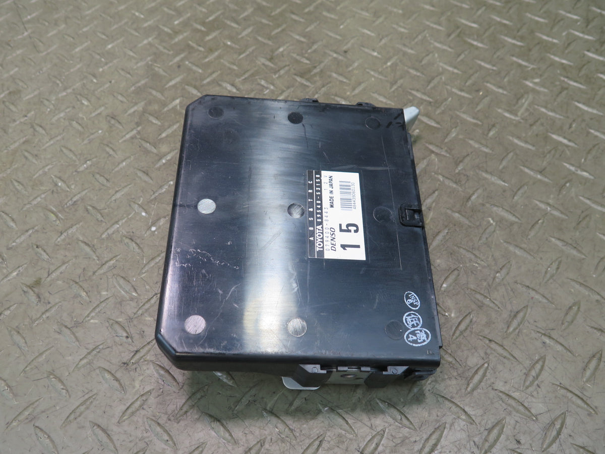 02-05 Lexus JCE10L IS300 ABS TRC Control Module Unit 89540-53150 OEM