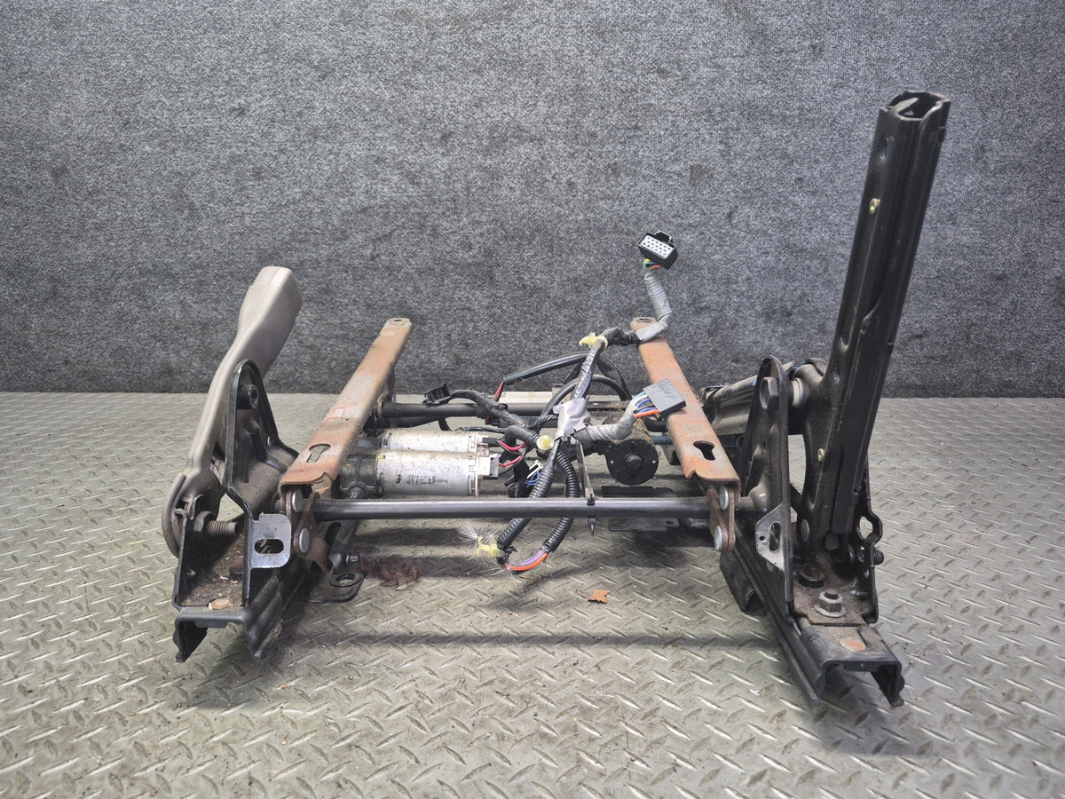 2003-2007 Hummer H2 Front Right Side Seat Lower Frame Track Rail W/ Motors