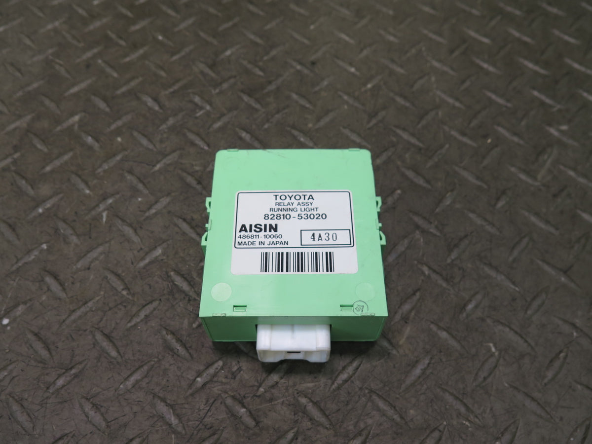 01-05 Lexus JCE10L IS300 Running Light Relay Module 82810-53020 OEM