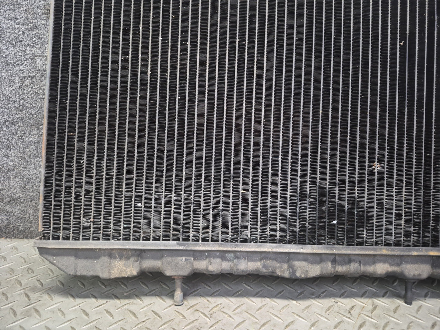 84-89 Nissan Z31 300ZX M/T NA Engine Cooling Radiator OEM