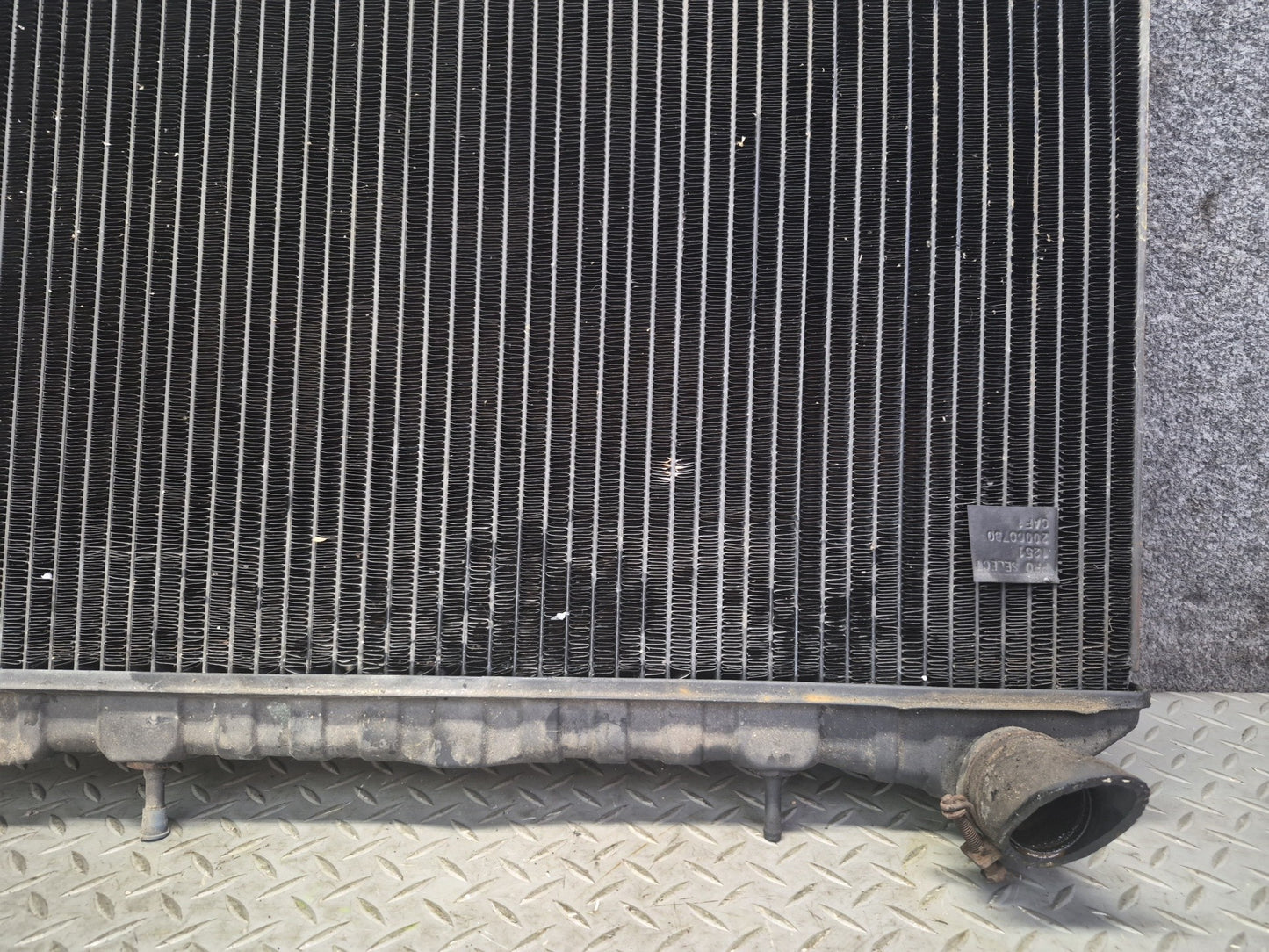 84-89 Nissan Z31 300ZX M/T NA Engine Cooling Radiator OEM