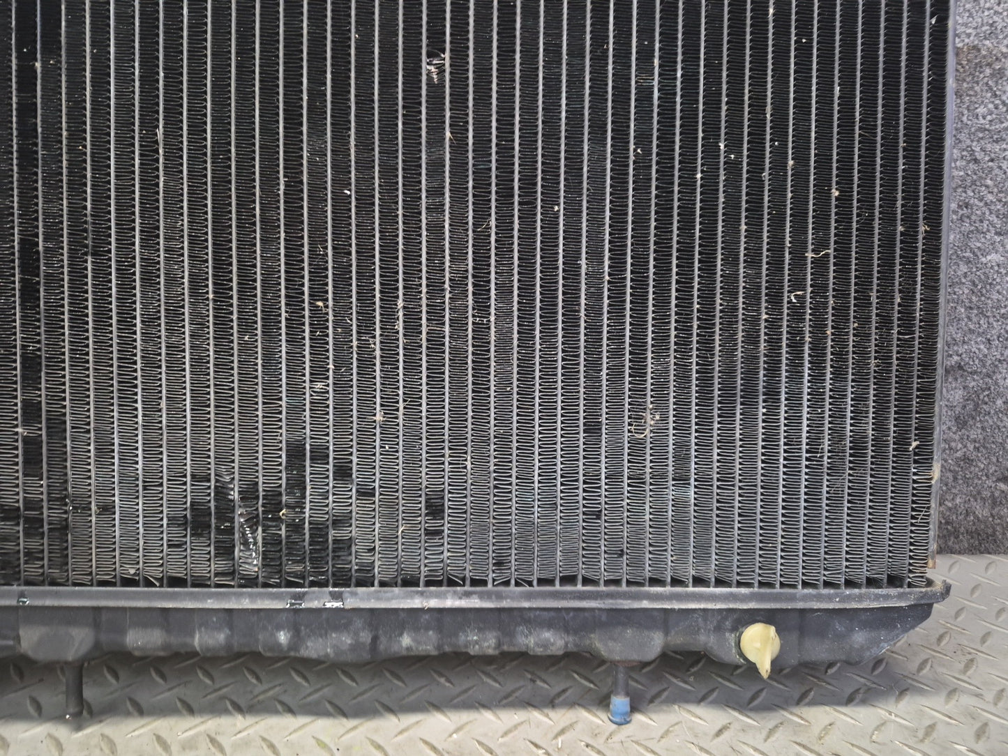 84-89 Nissan Z31 300ZX M/T NA Engine Cooling Radiator OEM