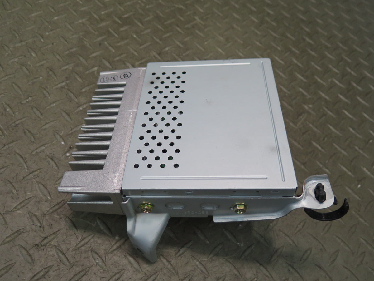 01-05 Lexus JCE10L IS300 Radio Audio Amplifier AMP 86280-53050 OEM