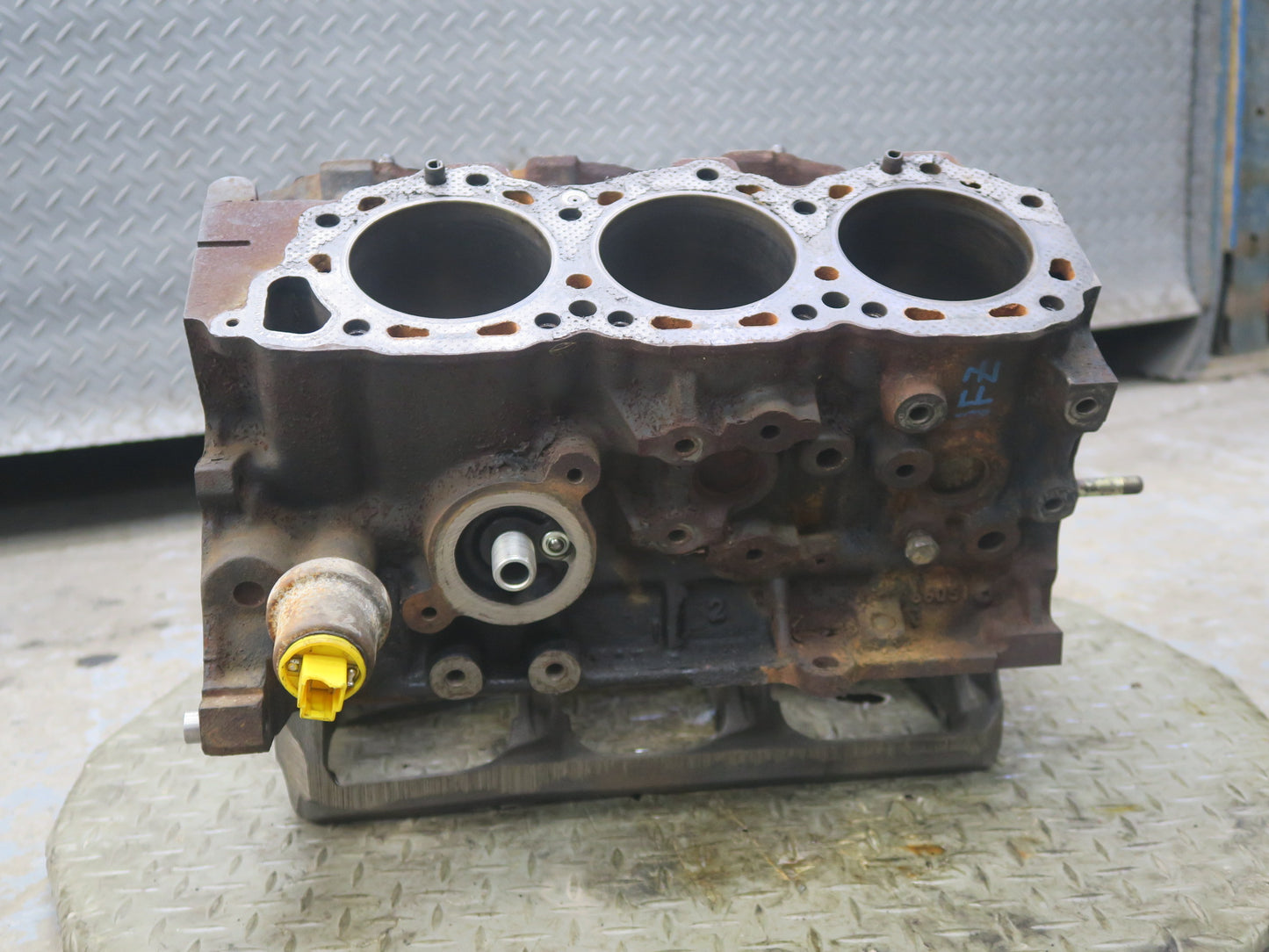 84-86 Nissan Z31 300ZX VG30E NON Turbo Engine Motor Block OEM