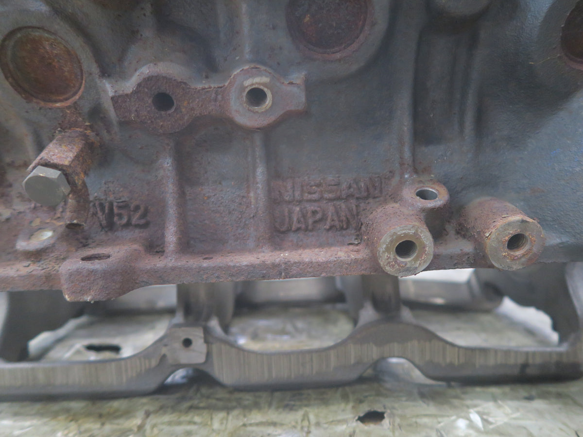 84-86 Nissan Z31 300ZX VG30E NON Turbo Engine Motor Block OEM