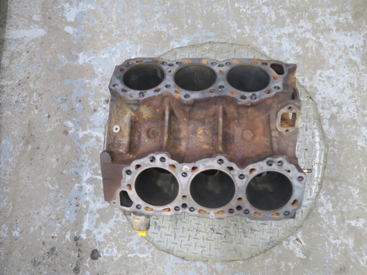 84-86 Nissan Z31 300ZX VG30E NON Turbo Engine Motor Block OEM