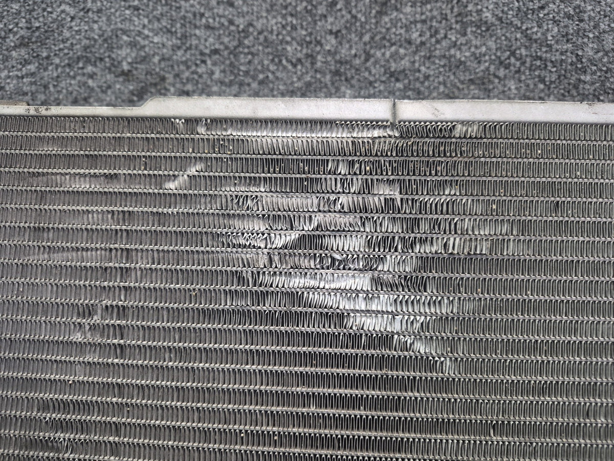 09-20 Nissan Z34 370Z RWD A/T Engine Cooling Radiator OEM
