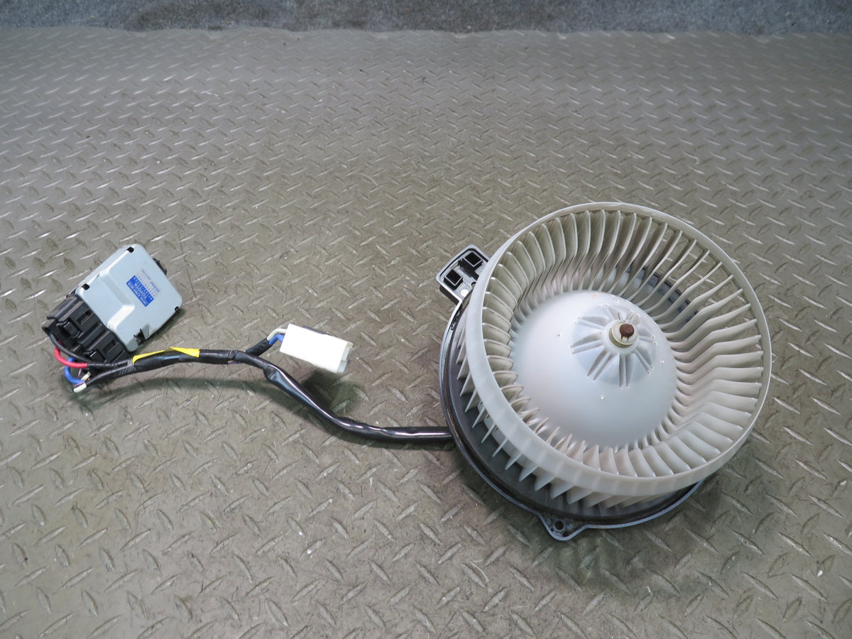 01-05 Lexus JCE10L IS300 A/C Heater Blower Motor Fan w Control Module Set OEM