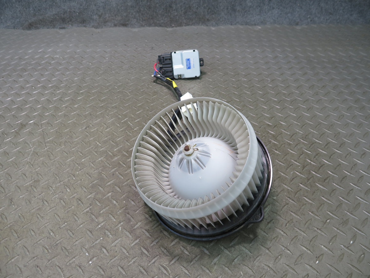 01-05 Lexus JCE10L IS300 A/C Heater Blower Motor Fan w Control Module Set OEM